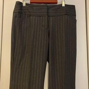Express “Editor” Charcoal gray pants. Silver Metallic thread. Size 6.